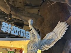 -暴风岛沉浸式体验馆(百联世纪店)