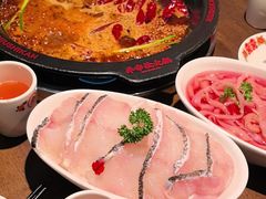 -牛市坎火锅(建设路店)