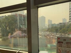 -蜜桃餐厅·伴山(湖滨商业街店)