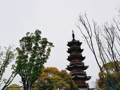-龙华寺