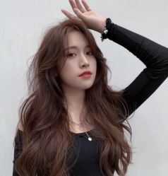 -变画·发型STUDIO