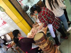 等位区-海汇源老烧麦店(东大街总店)