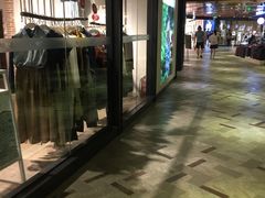 -砂之船奥莱(南京江宁店)