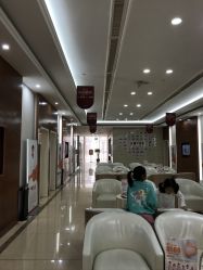 -艾博尔医院