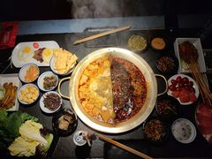 -九鼎轩脆毛肚火锅(南京东路店)