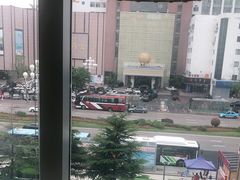 -潮粥人(威高店)