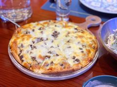 牛肉蘑菇披萨-列娜餐厅