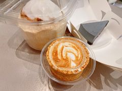 脆巧曲奇拿铁-M Stand(南京新街口金鹰店)