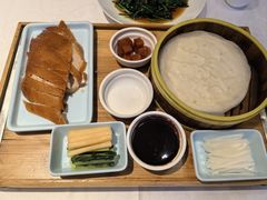 北京片皮烤鸭-红城阁·上海味道(四平路店)