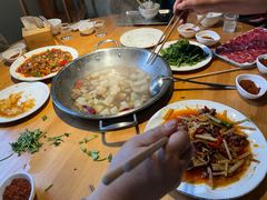 -大众跷脚牛肉馆·非遗传承单位(峨眉山店)