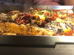 -鸣记脆皮烤鱼·海鲜烤鱼(亿合城店)