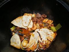 -锅来乐地锅鸡(安亭店)
