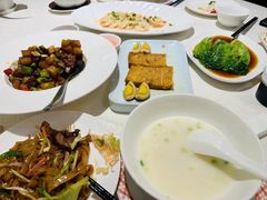 -顺峰海鲜酒楼(省府店)