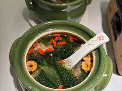 -费大厨辣椒炒肉(高铁吾悦广场店)