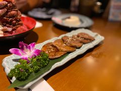 厚切牛舌-魔丼屋(日月光店)