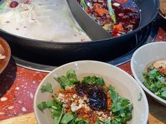 -赵美丽·重庆社区火锅·直营店(火车东站·中豪国际店)