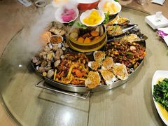 -日进一片海.生腌海鲜火锅.宵夜烧烤(三里屯总店)