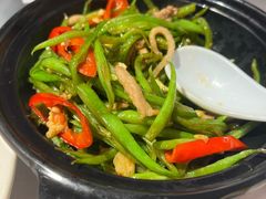 砂锅扁豆丝-峨嵋酒家(德内店)