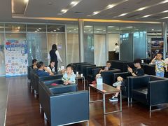 -贵州贵星奔驰4S店(观山湖店)