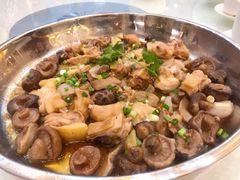 钛盘香菇仔蒸草鸡-顺德人家食府(黄金广场店)