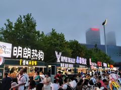 -东港音乐喷泉广场