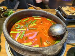 -贵厨酸汤牛肉(花果园国际中心店)