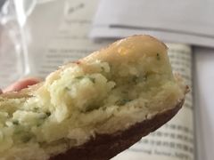 -韩国利尔面包(桂林路店)