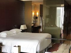 -广州天河希尔顿酒店