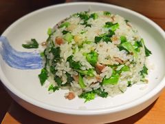 上海咸肉菜炒饭-南小馆(迪士尼小镇店)