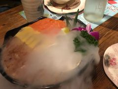 三文鱼刺身-胡桃里音乐酒馆(白云五号T5 MALL店)