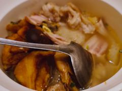 三林肉皮汤-老街渔味馆(芳华店)
