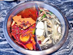 菌汤鸳鸯锅-渝味晓宇火锅(合川路店)