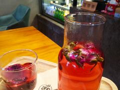 -ZING COFFEE 镜咖啡