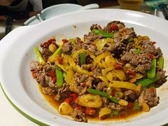 -佬麻雀·剁椒鱼头(京基KK One店)