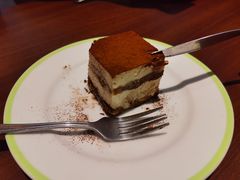 提拉米苏-萨莉亚意式餐厅(杭州滨江天街店)