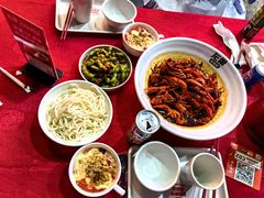 -龙巢盱眙龙虾·牛蛙·烧烤宵夜(八卦岭店)