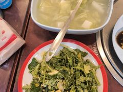 白菜豆腐汤-聚首堂·特色小吃·肘子(什刹海德胜门店)