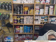 -手机维修手机贴膜(上海江桥万达广场店)