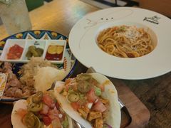 -Famous肥猫墨西哥音乐餐吧(五棵松华熙LIVE店)