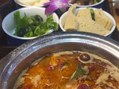 -塔兰齐新疆孜然火锅(鲤鱼山路店)