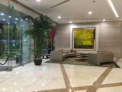 -上海虹桥君丽假日酒店(娄山关路地铁站店)