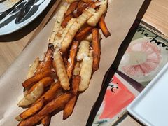 -必胜客(海宁工人路店)