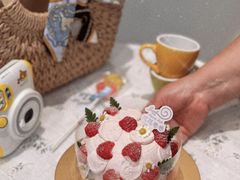 -花花卷卷·鲜食蛋糕(静安久光百货店)