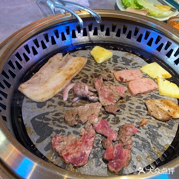 滋滋作响,春满江烤肉