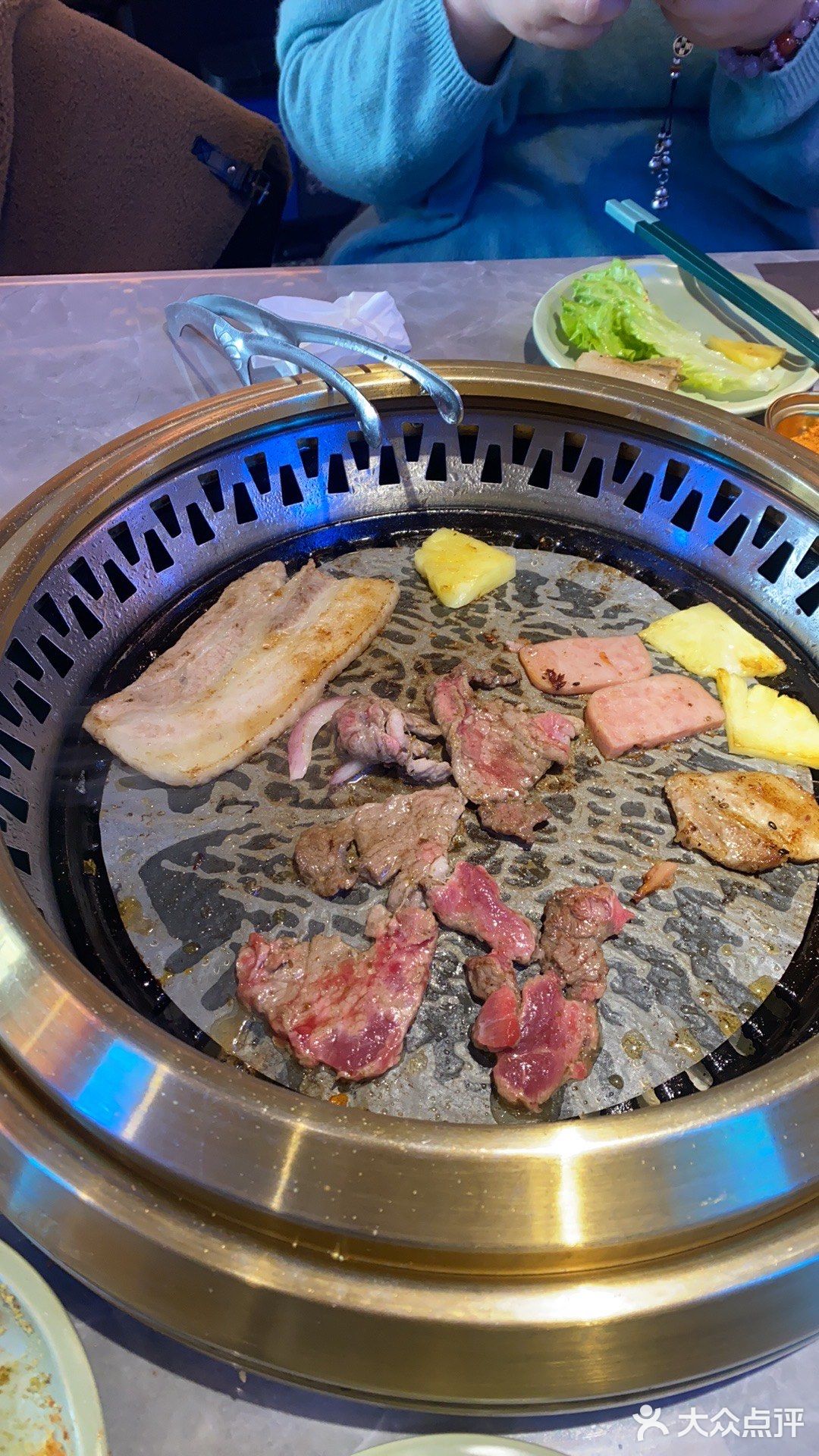 滋滋作响，春满江烤肉