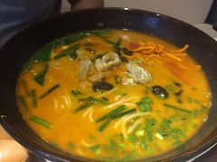 -蒙小妹骨汤饭.米线(新光路店)