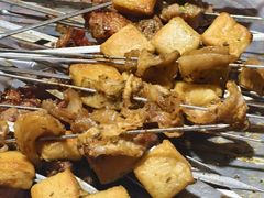 -小山羊功夫串·泰安烧烤·海鲜小炒老地摊店