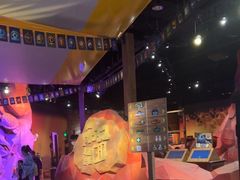 -珠海横琴国家地理探险家中心(创新方)