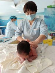 -菁幼月子会所(儿童医院店)