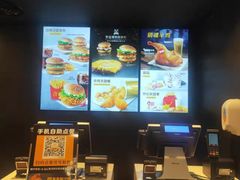 -麦当劳(石坝服务区店)